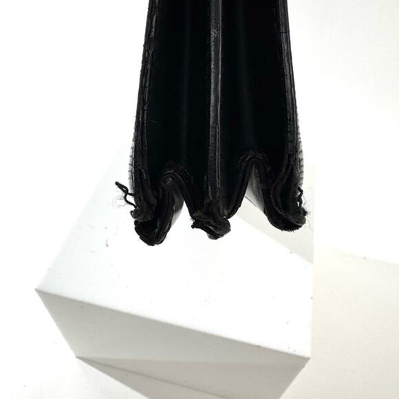 Louis Vuitton Black Briefcase - Picture 10 of 16